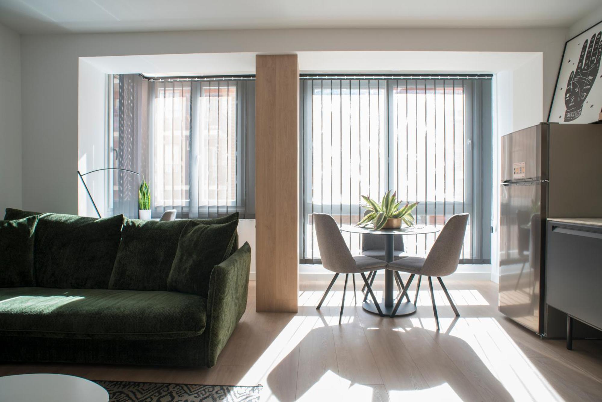 Apartaments Turistics Cardona IV Exteriör bild